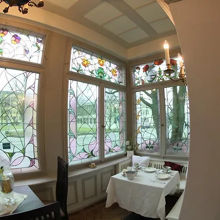 Bed & Breakfast Victoria Coburg
