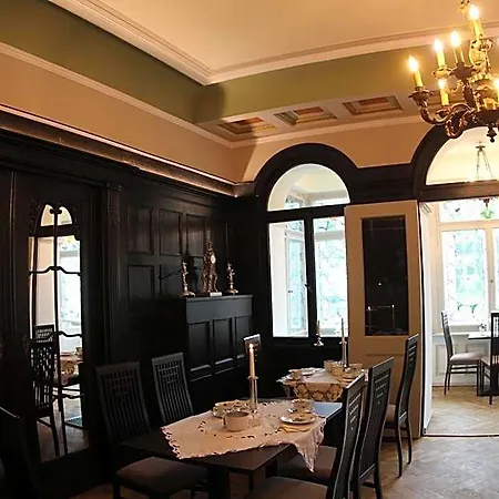 Victoria Bed & Breakfast 3*