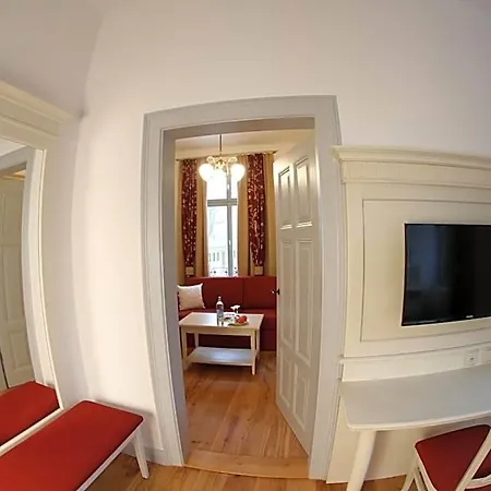 Victoria Bed & Breakfast 3*