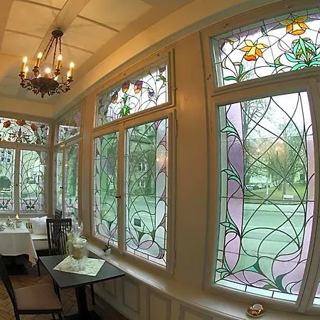 Victoria Bed & Breakfast